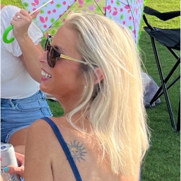 Meet your Posher, India - Picture 1 of 3